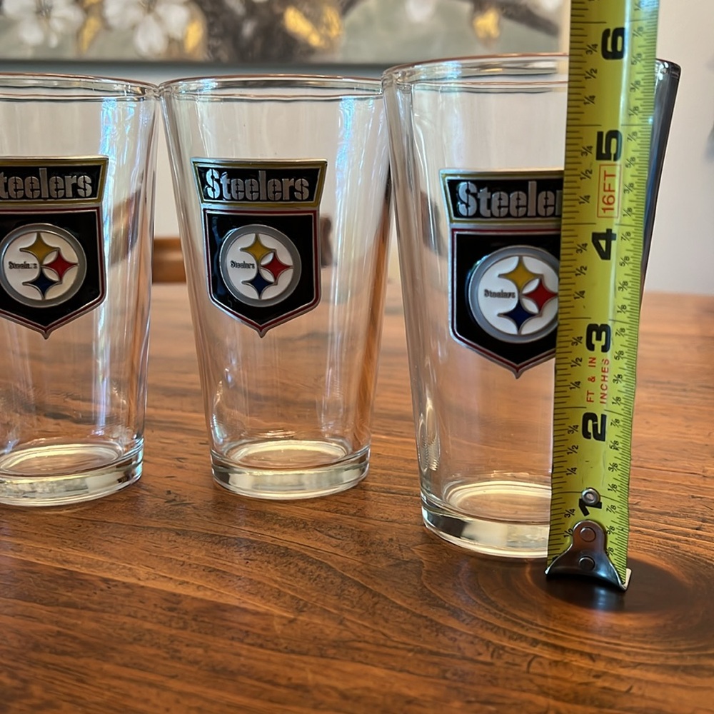 Steelers Set of 4 Pint Glasses - Picture 5 of 5